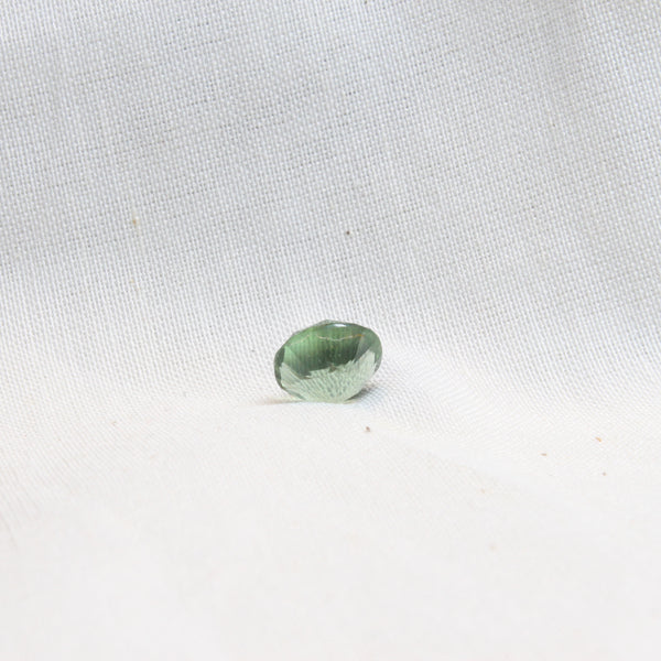 NATURAL & ORIGINAL PERIDOT 3.35-CARATS (S0180-A14)