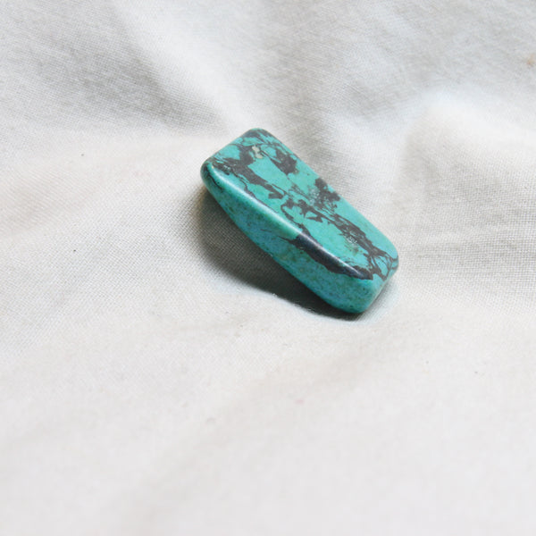 NATURAL GEMSTONE -TURQUOISE 15.15-CARATS (S0088-A9)