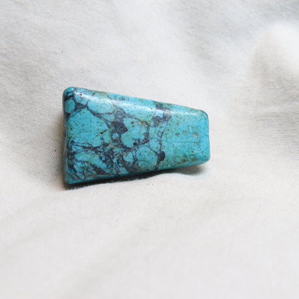 NATURAL GEMSTONE - TURQUOISE 18.10-CARATS (S0094-A9)