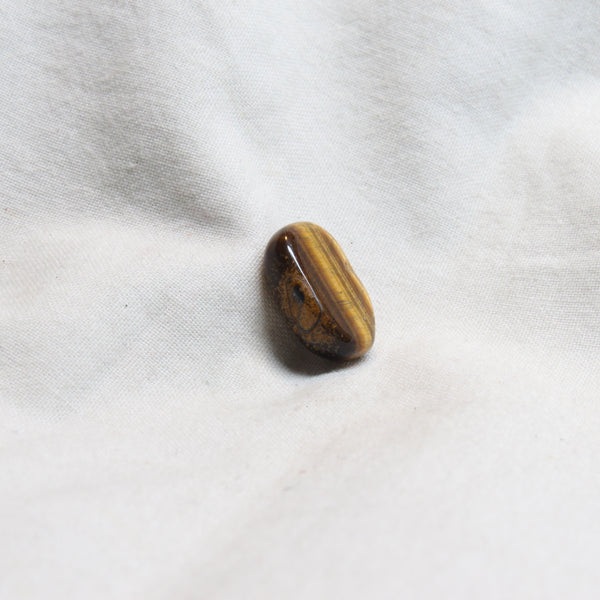 TIGER EYE 5.40-CARATS (S0051-A8)