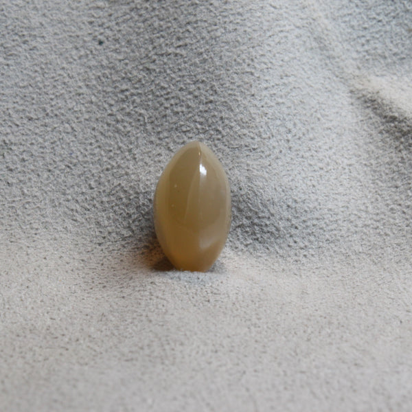 MOON STONE 16.60-CARATS (S0165-A13)