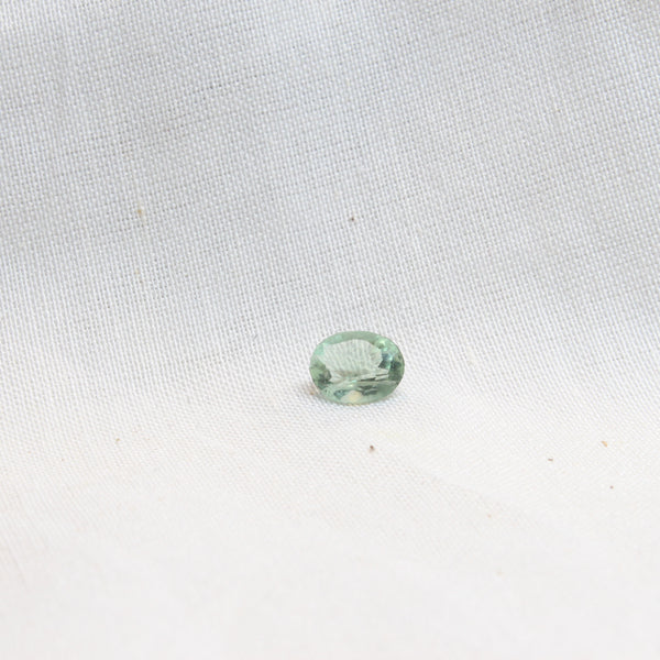 NATURAL & ORIGINAL PERIDOT 1.45-CARATS (S0178-A14)