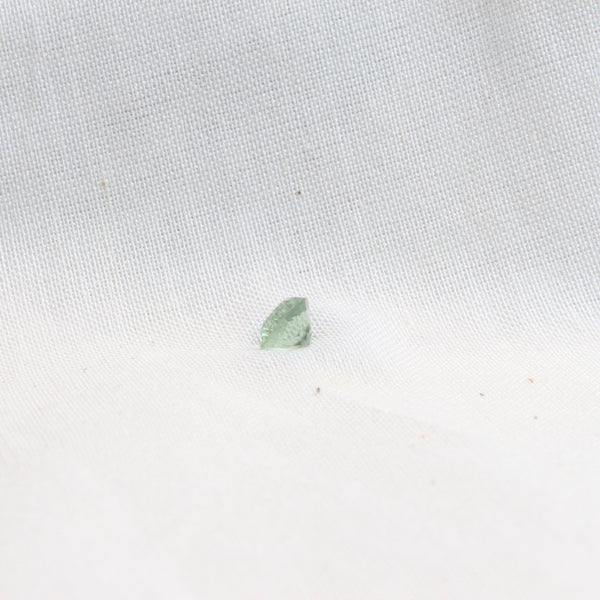 NATURAL & ORIGINAL PERIDOT 1.25-CARATS (S0183-A14)